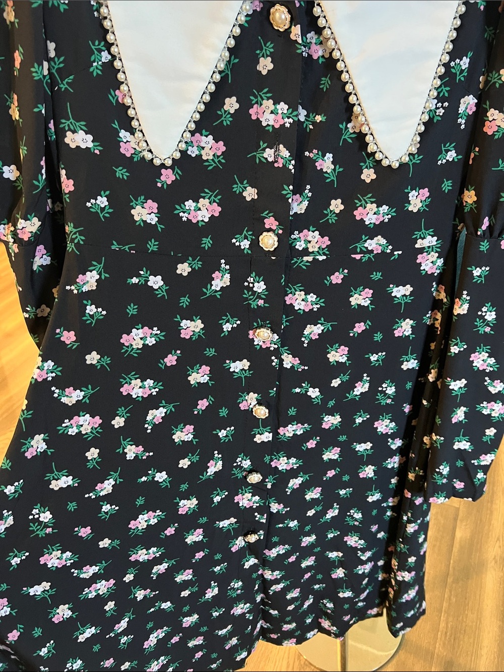 Black Floral Button-Front Dress with White Peter Pan Collar - Picture 5 of 5